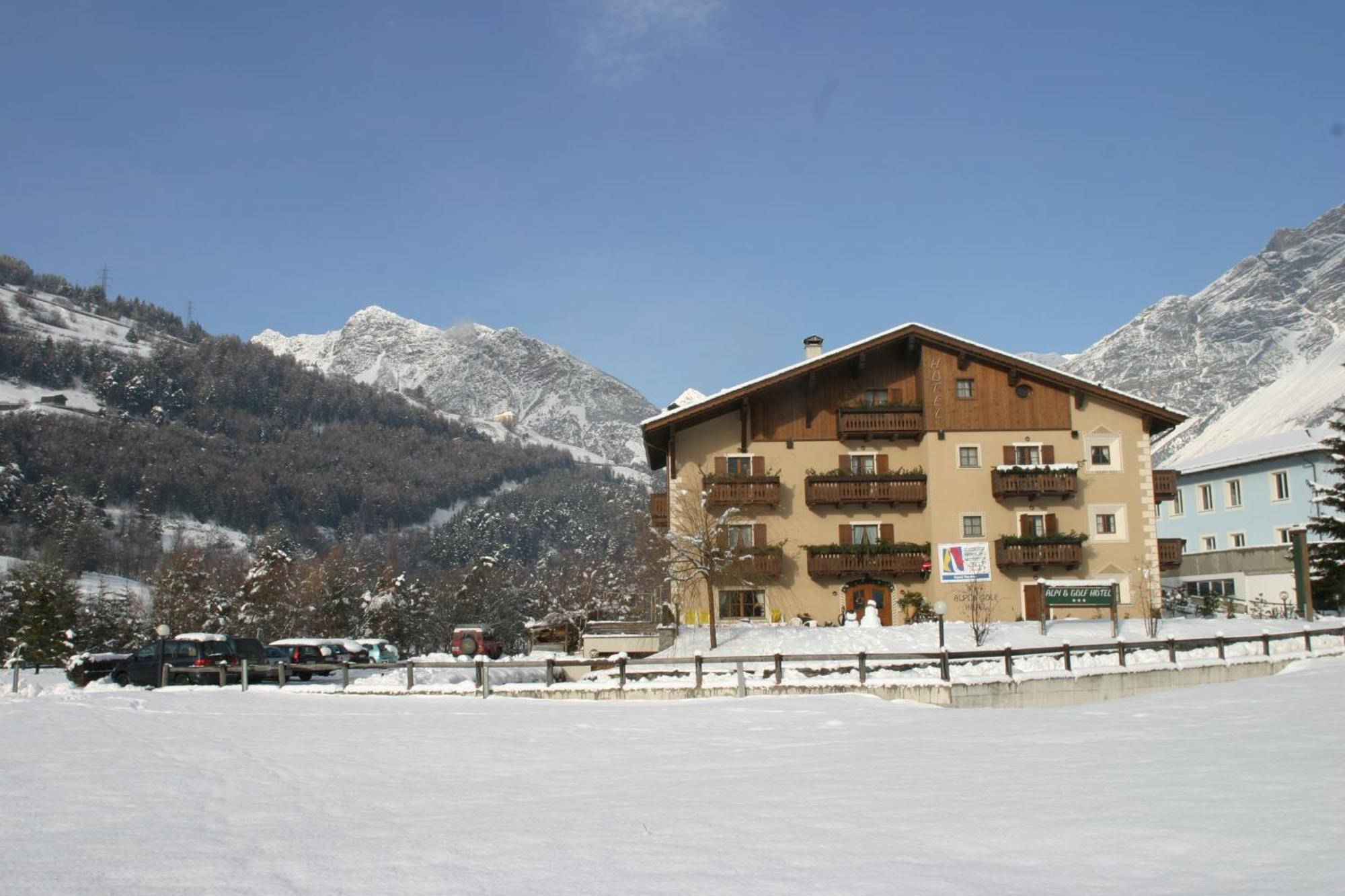 Alpi & Golf Hotel Бормио Екстериор снимка